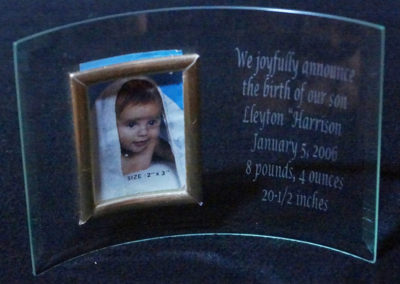 Curved Glass Frame for Baby